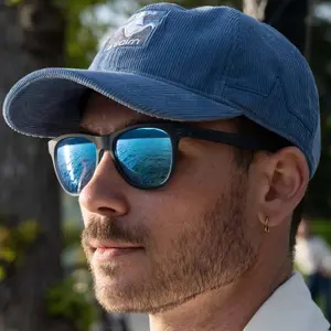 Velvet baseball cap Cairn image-1