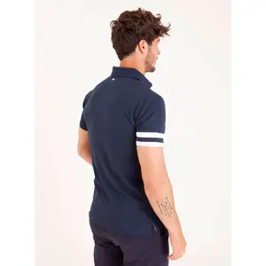 Koszulka polo z kołnierzykiem w szpic i trójkolorowymi rękawami Camberabero image-1
