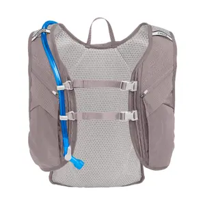Hydration vest for women Camelbak Chase Adventure image-3