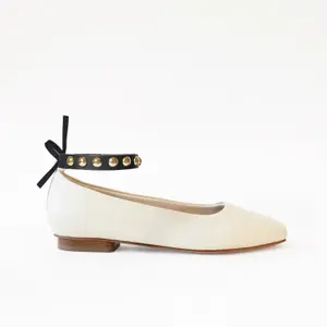 Ballerinas pulseiras de tornozelo com tachas douradas mulher Camia image-1