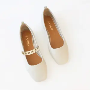 Ballerinas com Cravos Dourados Creme Mulher Camia image-2