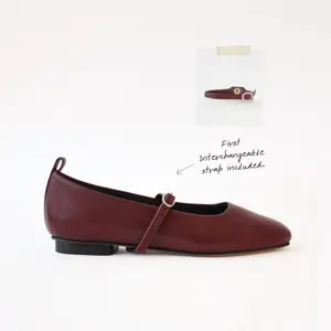 Ballerinas com bracelete de tornozelo com tachas douradas mulher Camia image-4