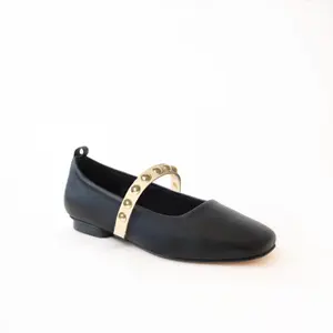 Ballerinas com tachas douradas creme mulher Camia image-1
