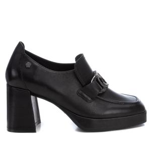 16184901-mocassins-a-talon-en-cuir-femme-carmela-noir