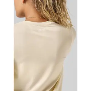 Camiseta cuello redondo mujer Casall Delight image-3