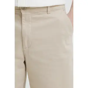 Short Casual Friday Bennet image-5