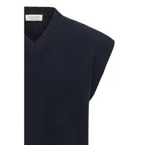 Lambswool Sleeveless Jacket Casual Friday CFTomas image-1