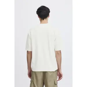 T-shirt casual com bordado no peito Casual Friday Tue image-4