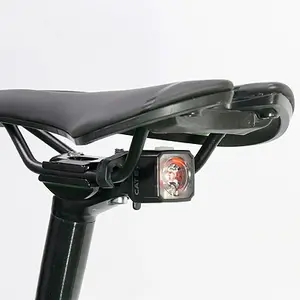 Seat Rail Lighting and Mounting Support Cateye RM3 image-6