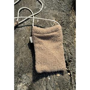 Pokrowiec na telefon z gąbki Caussün image-2