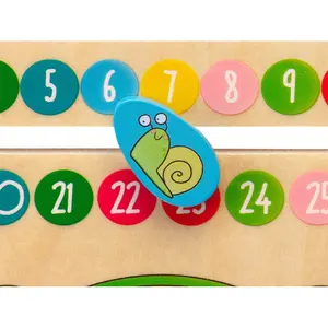 Wooden learning calendar figurine Cayro image-4