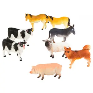 Box of 8 farm animals figurines CB Toys image-1