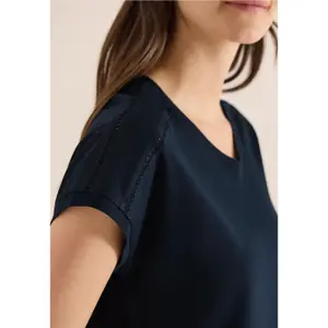 Women's T-shirt Cecil Shoulder image-2