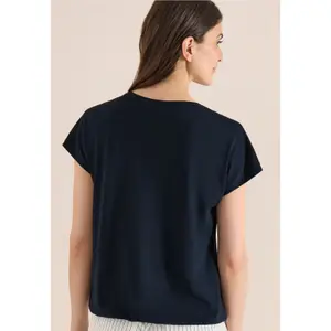 Women's T-shirt Cecil Shoulder image-3