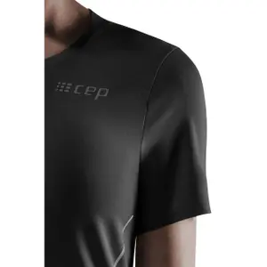 Laufshirt Frau CEP Compression image-2