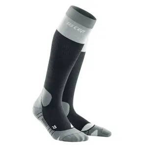 Chaussettes de compression de randonnée en mérinos légères femme CEP Compression image-1