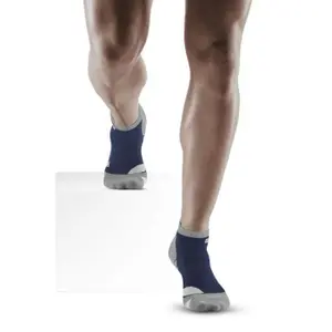Chaussettes de compression basses de randonnée en mérinos légères CEP Compression image-0