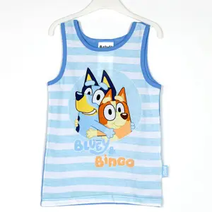 Pyjamas + children's toiletries bag Cerda image-1