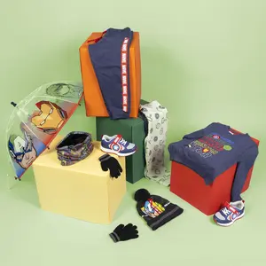 Children's hat/glove and choker set Cerda Avengers image-3