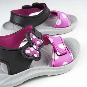 Baby girl beach sandals Cerda Print Minnie image-3