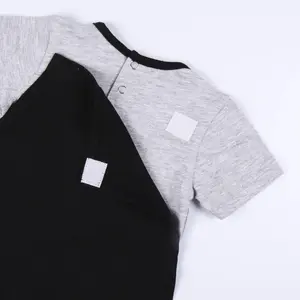 Zusammen body, cape, chaussettes et bavoir bébé garçon Cerda Batman image-4