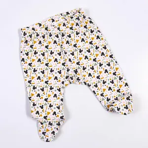 Baby boy 2-piece pyjama set, cap, bib and muffler Cerda Mickey image-3