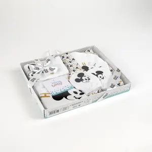 Baby boy 2-piece pyjama set, cap, bib and muffler Cerda Mickey image-5