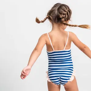 1-piece swimsuit for girls Cerda Minnie image-1