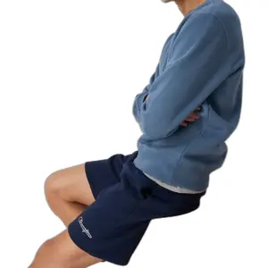 Sudadera Champion Rochester Logo image-4