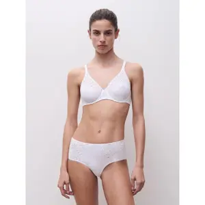 Moulded Full Cup Bra Women Chantelle Norah image-4