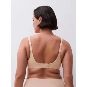Moulded Plunge Bra Women Chantelle Norah Chic image-2