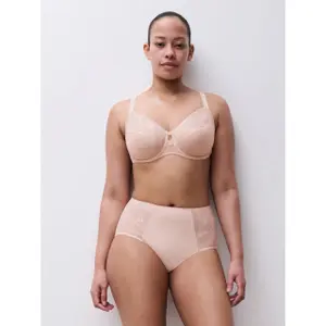 Sehr umhüllender Büstenhalter mit Bügel für Damen Chantelle Intrigue image-4