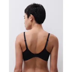 Sujetador con copa envolvente mujer Chantelle Origins image-2