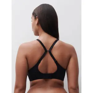 Sujetador con copa sumergida mujer Chantelle Norah Chic image-3