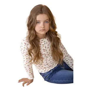 Girl's T-shirt Charanga Cawewe image-0