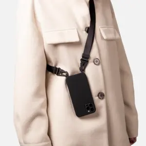 Cable para smartphone CHARLOT Paris image-1