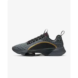 Buty PSG Jordan Zoom Renegade 2020/21 image-0