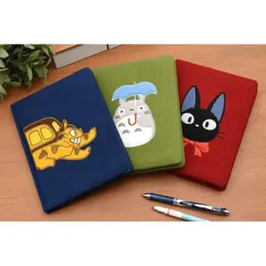 Notebook Chronicle Books Mon voisin Totoro Catbus Plush image-3