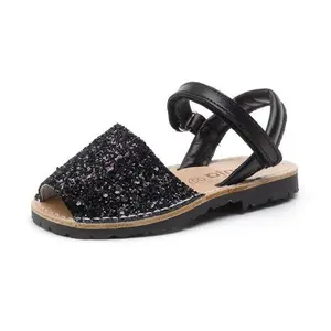 Baby girl sandals Cienta Menorquina Glitter Napa image-0