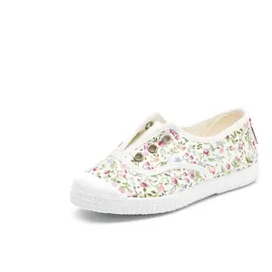 Elastic baby sneakers with flowers Cienta Ingles Tintado image-0