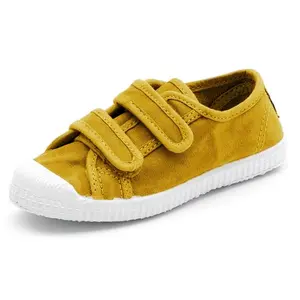Double velcro baby sneakers Cienta Enzimatic image-0