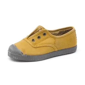 Baby girl sneakers Cienta H-70 image-0