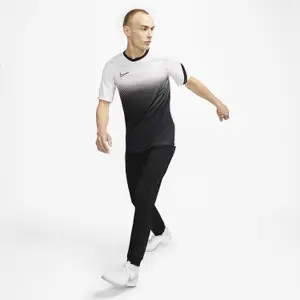 Camiseta Nike Dri-FIT Academy image-1