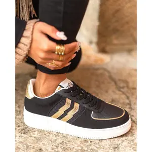 Baskets femme CL11 Sneakers image-0