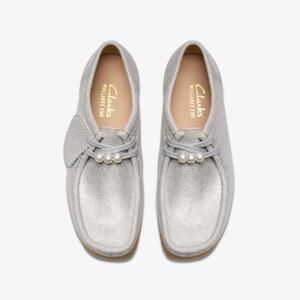 Buty żeglarskie dla kobiet Clarks WallabeeEVO image-4