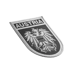 Badge Clawgear Australia Flag image-1