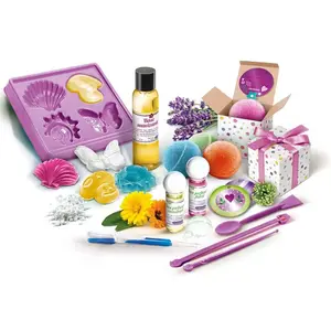 Creative activities soap factory science Clementoni image-2