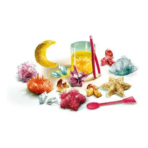 Scientific kit for creating authentic crystals Clementoni Crea tus Perfumes image-1