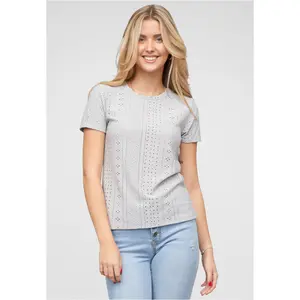 T-shirt rendado mulher Cloud5ive image-0