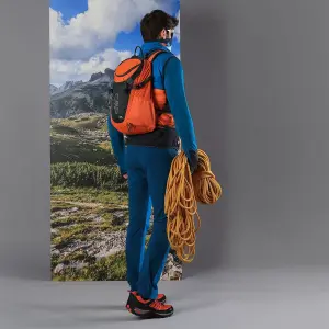 Hybrid vest CMP image-3